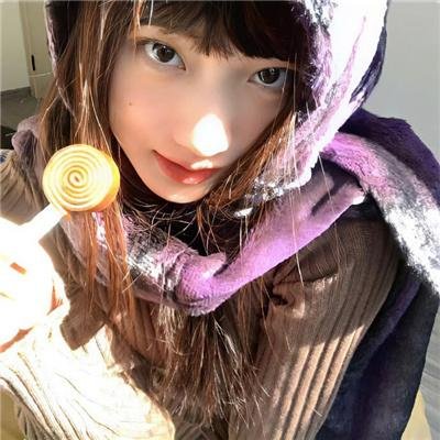 隔楼女孩：我们之间的层距
